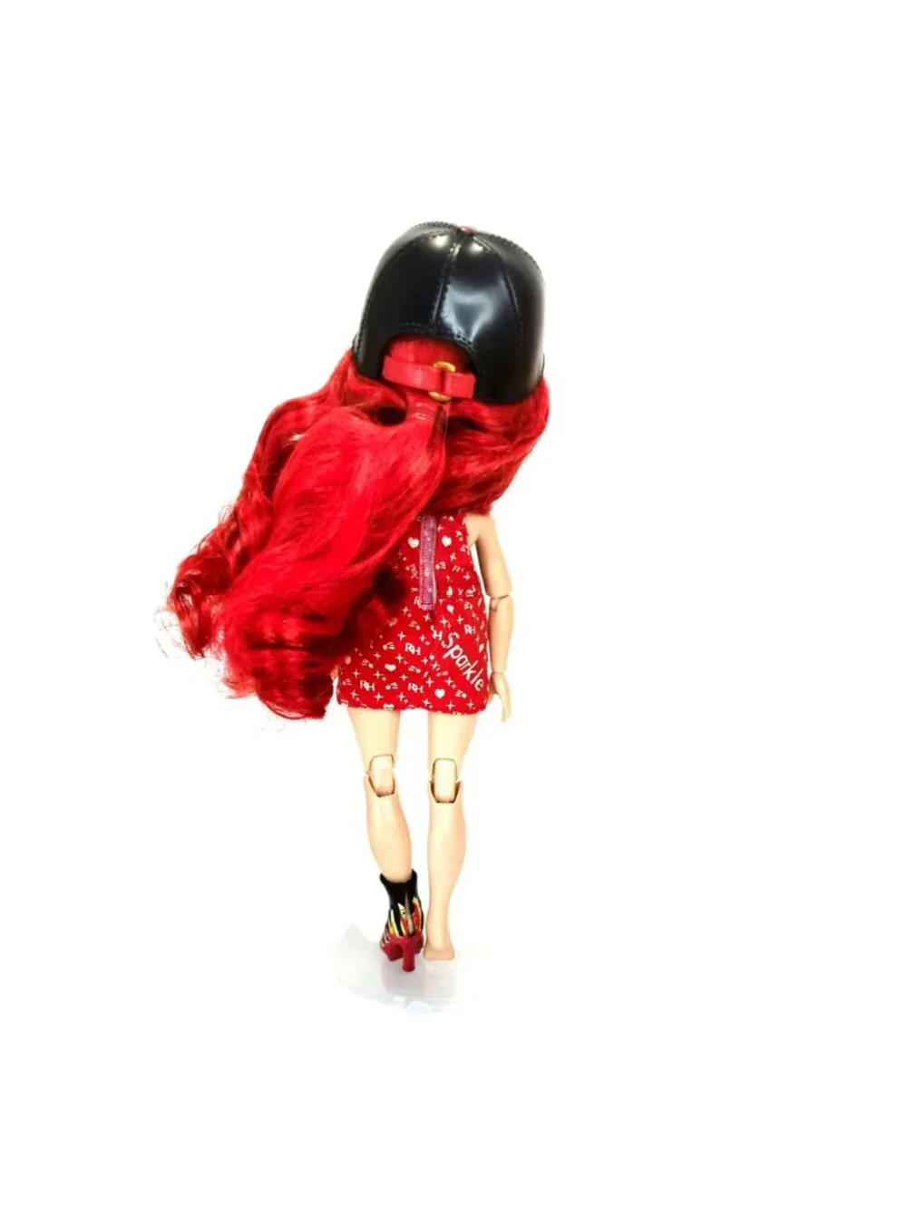 Rainbow High Ruby Anderson Doll Red Outfit  2019 Series 1